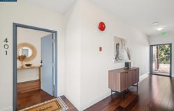 424 Orange St, Oakland, CA 94610