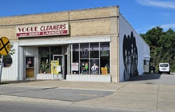 600 S Lake Street, Gary, IN 46403