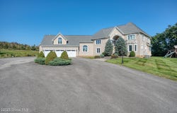1310 Currybush Road, Rotterdam, NY 12306
