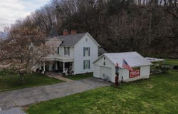 21786 Monroe Road, Damascus, VA 24236