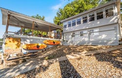 27638 Golden Point Lane, Barnett, MO 65011