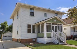 841 64th St, Kenosha, WI 53143