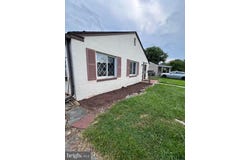 416 HOWELL, NEW CASTLE, DE 19720