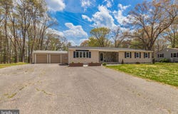 24247 OLD MEADOW ROAD, SEAFORD, DE 19973