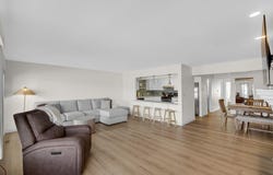 5040 Spinnaker Lane, Crown Point, IN 46307