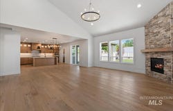 7078 E Chicken Hawk Loop, Nampa, ID 83686