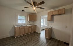 600 Franklin Ave, Marshall, MO 65340