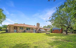 906 Lynn LN, Copperas Cove, TX 76522
