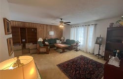 152 Burchwood Drive, St James, MO 65559
