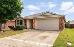 9404 Sundial Drive, Fort Worth, TX 76244