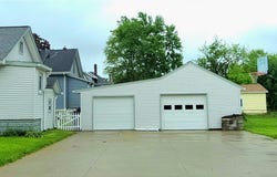 821 Cleveland Road, Ravenna, OH 44266