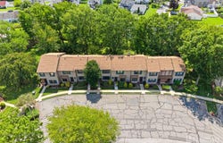 51 Pheasant Run, Edison, NJ 08820