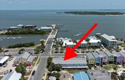 511 1ST STREET, CEDAR KEY, FL 32625