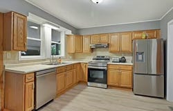 5401 82nd St, Pleasant Prairie, WI 53142