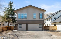 701 N 2nd Ave, Hailey, ID 83333