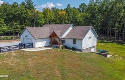 126 Homestead Hollow Rd, Lancing, TN 37770