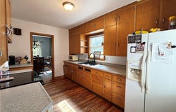 111 W LaSalle Avenue, Barron, WI 54812