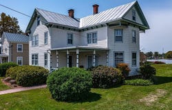 742 Main Street, Reedville, VA 22539