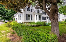 27 Warren Street, Rockland, ME 04841