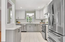22 Flemming Dr, Hillsborough Twp., NJ 08844-5281