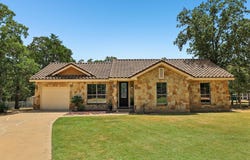 126 King St, Bastrop, TX 78602