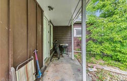 81 S Pleasant Street, Oberlin, OH 44074