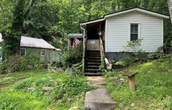292 Fowler Street, East Ellijay, GA 30540