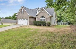 995 HAMMETT AVENUE, SYLACAUGA, AL 35150