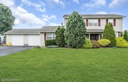 2 Princeton Drive, Jackson, NJ 08527