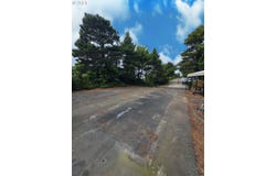 1601 RHODODENDRON DR, Florence, OR 97439
