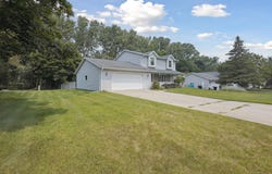 2806 SUNRAY Lane, GREEN BAY, WI 54313-7169