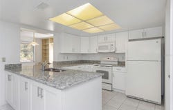 2024 HEATHFIELD Circle, SUN CITY CENTER, FL 33573