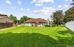 33 Michelle Drive, Mascoutah, IL 62258