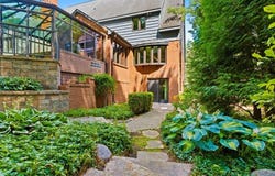 2060 WINTERGREEN Court, GREEN BAY, WI 54304