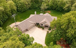 7720 100th Street NW, Pine Island, MN 55963