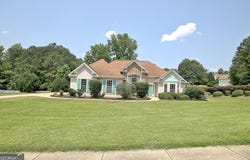 115 Sunderland, Fayetteville, GA 30215