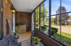 216 Valley St, Horicon, WI 53032