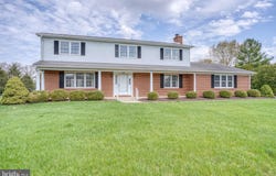 12 KIMMIE Court, BEAR, DE 19701