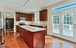 209 JENNINGS COURT SE, LEESBURG, VA 20175
