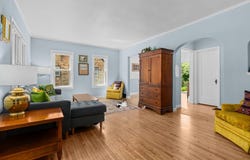635 GROVE Street, NEENAH, WI 54956