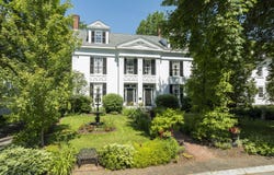 18 High Street, Wiscasset, ME 04578