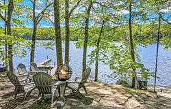 86 Paupack Point Road, Hawley, PA 18428