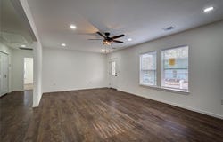 1422 W Austin Street, Paris, TX 75460