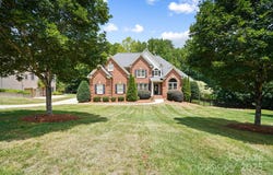 15035 Davis Trace Drive, Mint Hill, NC 28227