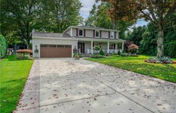 29 Windgate, Orchard Park, NY 14127