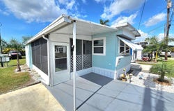 541 New York Dr., Fort Myers, FL 33905