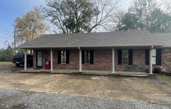 1168 Hwy 71 s, Mena, AR 71953