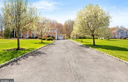 360 GORDON ROAD, ROBBINSVILLE, NJ 08691