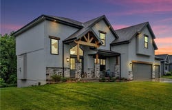 12580 NW Bittersweet Drive, Platte City, MO 64079