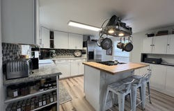 1938 MARYLAND AVE, Myrtle Point, OR 97458